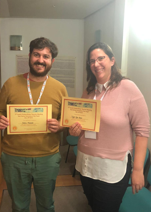 Mattia and Yifat won best poster prize in the annual Israeli meeting for extracellular vesicles research