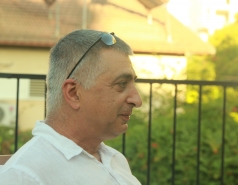 Welcomes and farewells picture no. 1