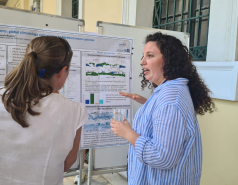 Noy presenting at MedCyclones in Athens 2022