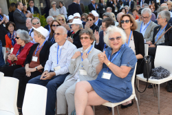 Celebrating Giving: Marking new inscriptions on the International Plaza Donor Wall