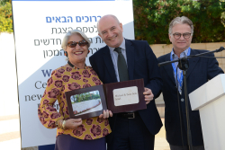 Celebrating Giving: Marking new inscriptions on the International Plaza Donor Wall