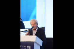 Luncheon: Presentation of the Sir Charles Clore Prize to Dr. Sergey Semenov, Department of Organic Chemistry and the presentation of the Sir Charles Clore Postdoctoral Fellowships