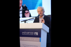 Luncheon: Presentation of the Sir Charles Clore Prize to Dr. Sergey Semenov, Department of Organic Chemistry and the presentation of the Sir Charles Clore Postdoctoral Fellowships