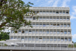 Dedication ceremony of the renovated Stone Administration Building