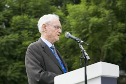 Dedication ceremony of the renovated Stone Administration Building