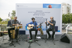Dedication ceremony of the renovated Stone Administration Building