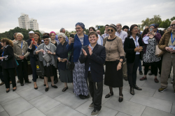 Dedication ceremony of the renovated Stone Administration Building
