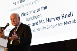 Luncheon honoring Dr. Ellen and Harvey Knell for the establishment of the Knell Family Center for Microbiology