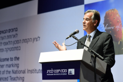 Dinner marking the establishment of the National Institute for Advanced Teaching of Mathematics and the Sciences