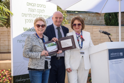 Celebrating Giving: Marking new inscriptions on the International Plaza Donor Wall