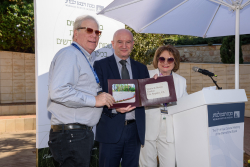 Celebrating Giving: Marking new inscriptions on the International Plaza Donor Wall
