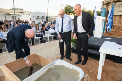 Cornerstone-laying ceremony of The David Lopatie Institute of Comparative Medicine