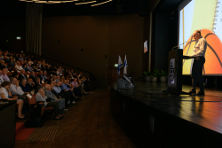 Special Session: Anatomy of a Lab