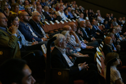 Special Session: Anatomy of a Lab