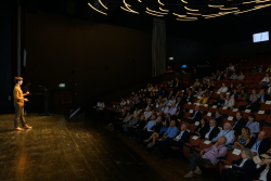 Special Session: Anatomy of a Lab