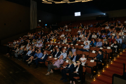 Special Session: Anatomy of a Lab