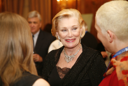 Dwek Exhibition May3