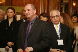 Dwek Exhibition May3