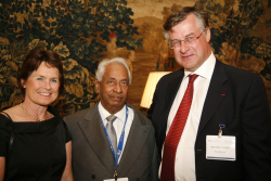 Dwek Exhibition May3