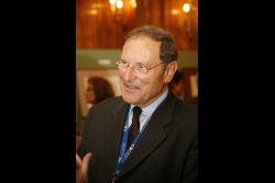 Dwek Exhibition May3