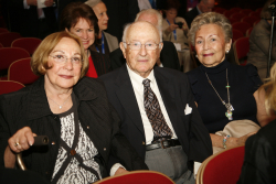 Automobile Club May4