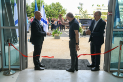 Inauguration of The David Lopatie Institute of Comparative Medicine