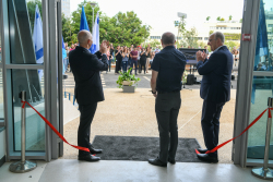 Inauguration of The David Lopatie Institute of Comparative Medicine