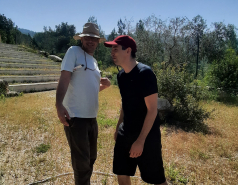 Lab Retreat - April 2023: Ways to pass a stick 