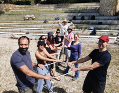 Warming up before the hike in Wadi Kfira