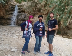 Retreat picture no. 14