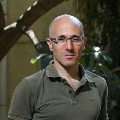 Prof. Ofer Yizhar