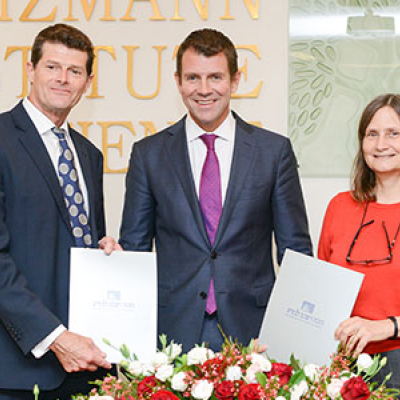 (l-r) Prof. Christopher Goodnow, Deputy Director, Garvan Institute of Medical Research; the Hon. Mike Baird MP, New South Wales Premier; and Prof. Michal Neeman, Vice President, Weizmann Institute of Science