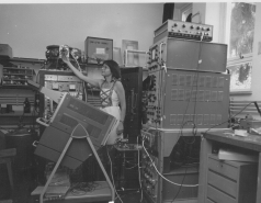 Rachel Chechik in the Detectors Lab....eighties...