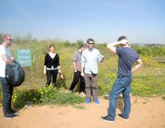 Lunching out picture no. 4